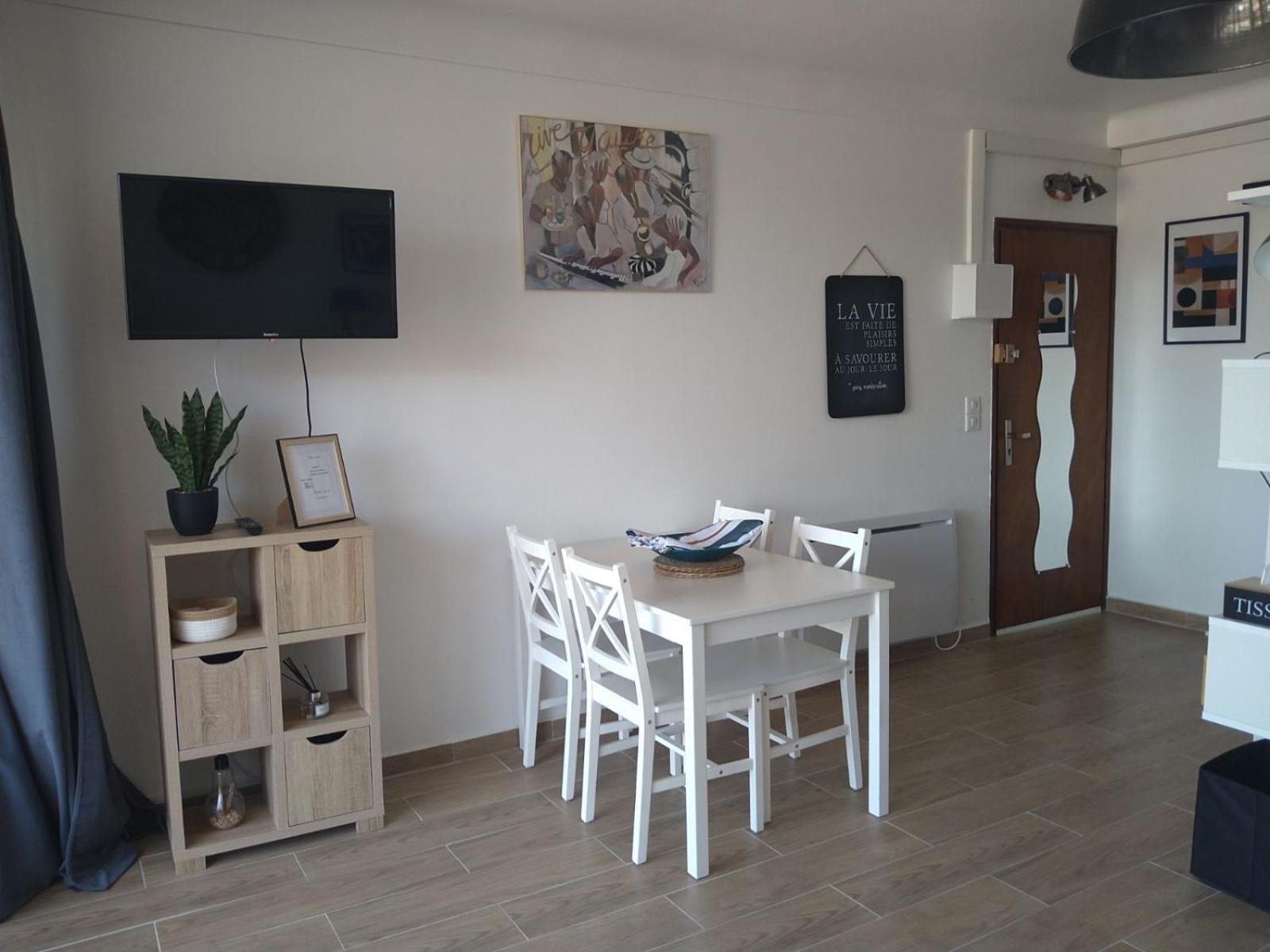 Grand Studio Avec Vue Sur La Mer Et Parking Banyuls-sur-Mer Exterior foto